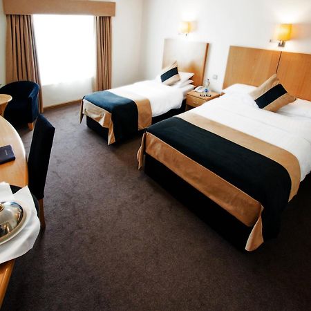 La Mon Hotel & Country Club Castlereagh Esterno foto