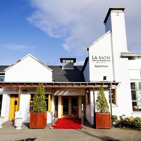 La Mon Hotel & Country Club Castlereagh Esterno foto
