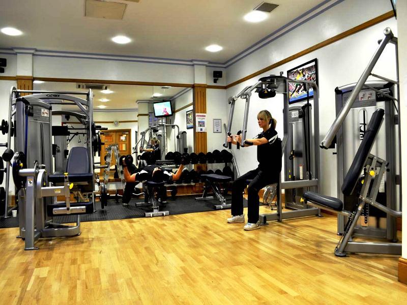 La Mon Hotel & Country Club Castlereagh Esterno foto