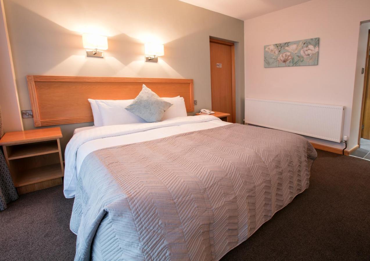 La Mon Hotel & Country Club Castlereagh Esterno foto